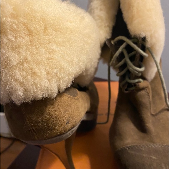 Slightly used Worn twice had surgery can’t wear High sexy and comfortable for me - Picture 3 of 5